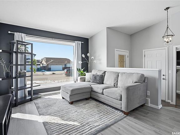 4th image of 458 Stensrud ROAD
