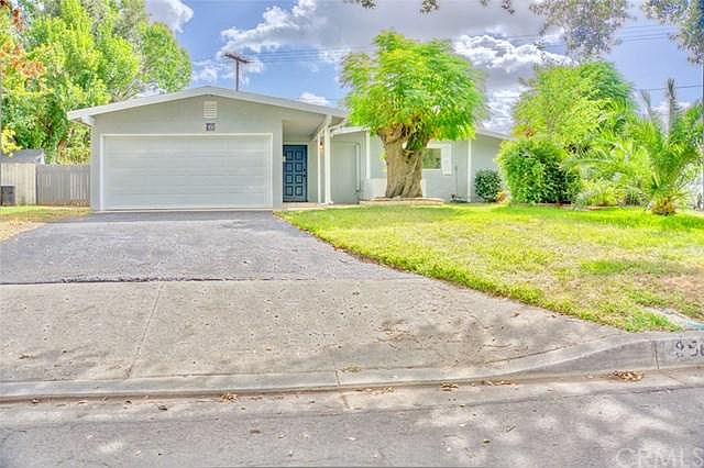 1st image of 858 E Glenlyn Dr