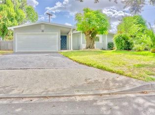 858 E Glenlyn Dr, Azusa, CA 91702