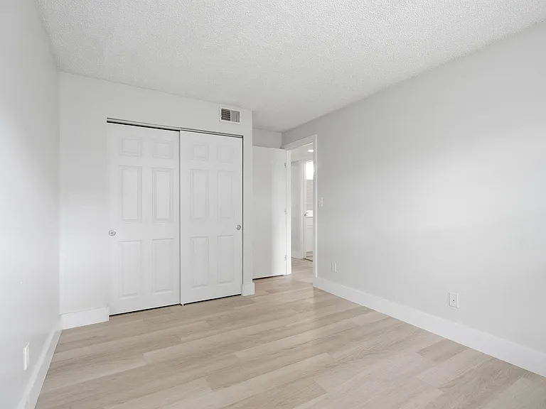 1283 Pierce St #2 — Photo 10