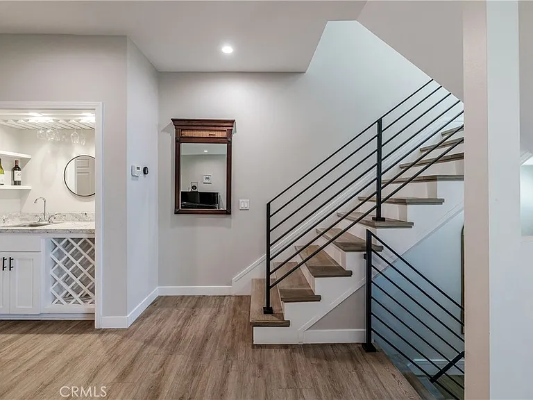 1219 S Catalina Ave — Photo 19