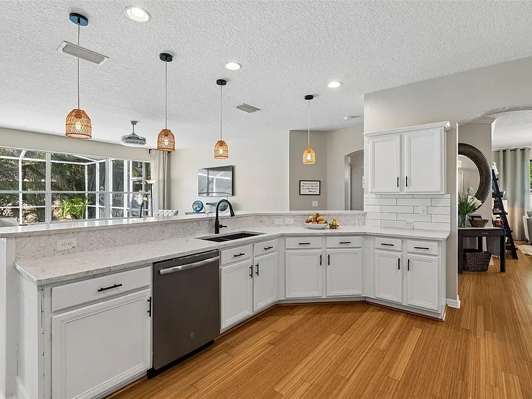10901 Wildcat Dr — Photo 16