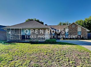 13 Chimney Rock Dr, Trophy Club, TX 76262