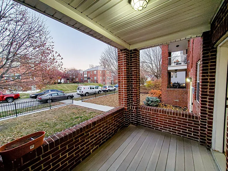 814 S 38th St — Photo 33