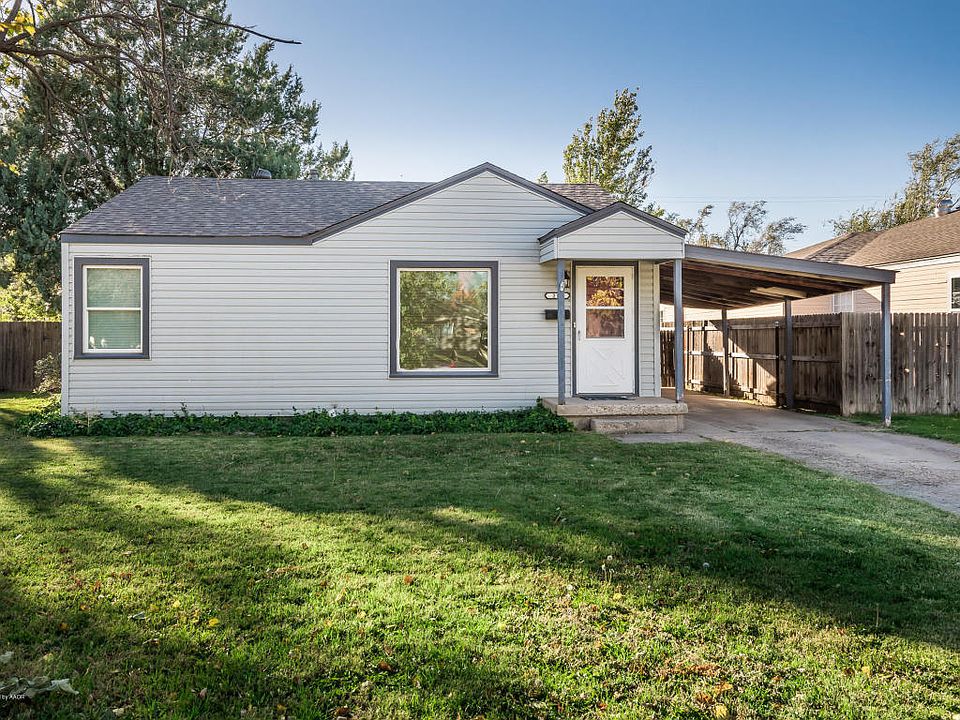 1st image of 219 Cedar Ave