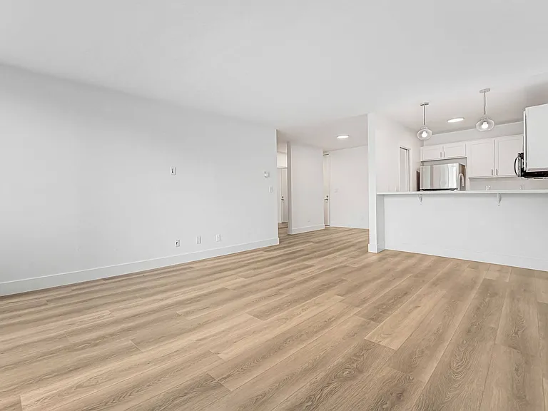 801 2nd Street — Photo 34