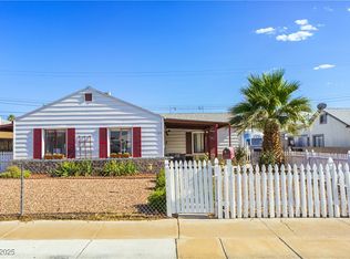 123 Cedar St, Henderson, NV 89015