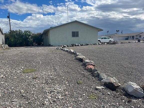 4th image of 2565 Hacienda Dr