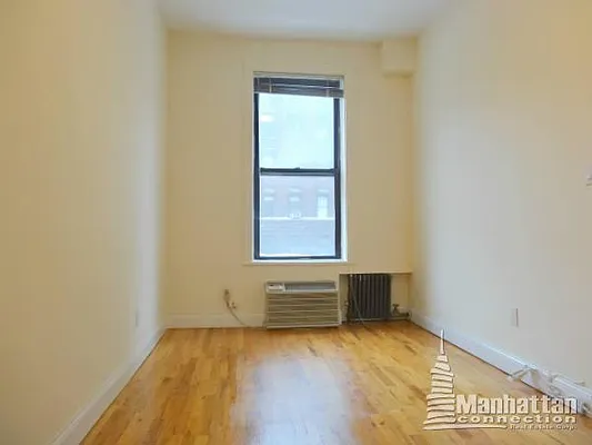 Rented by Manhattan Connection | media 26