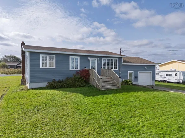 22 Atlantic St, Glace Bay, NS B1A 1S5