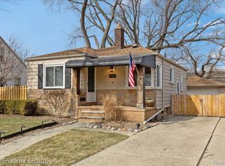 1920 Columbia Rd, Berkley, MI 48072