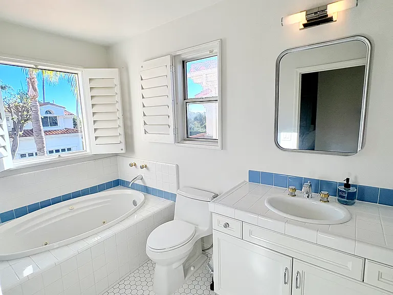6483 Zuma View Pl #105 — Photo 21