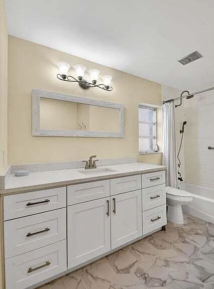 324 Orange Tree Dr #5 — Photo 4