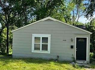10030 E 22nd St S, Independence, MO 64056