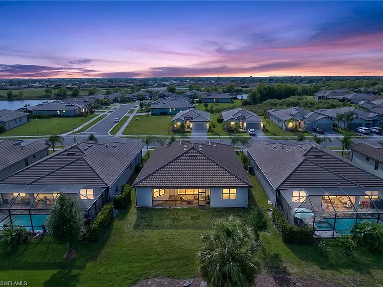 1388 Birdie Dr — Photo 45