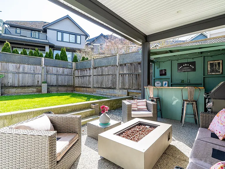 15708 Mountain View Dr — Photo 7