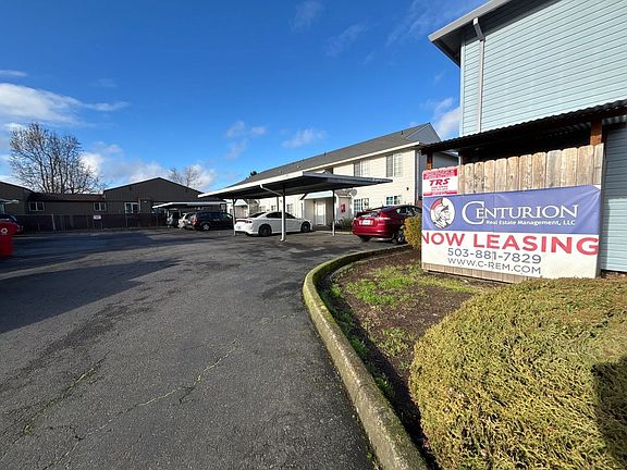 2nd image of 1005 Boedies Dr