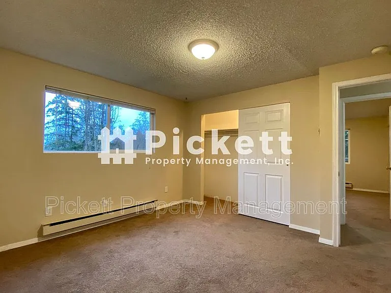 11660 Schold Rd NW #A — Photo 10