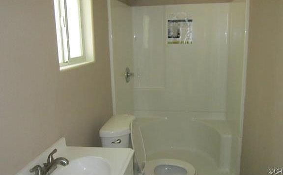 5th image of 24166 Monterey Ave
