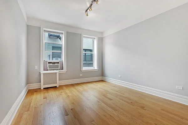 Sold by Level Group | media 2