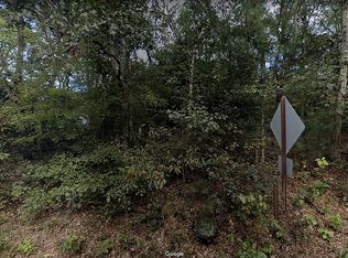 594 River Rd, Marstons Mills, MA 02648