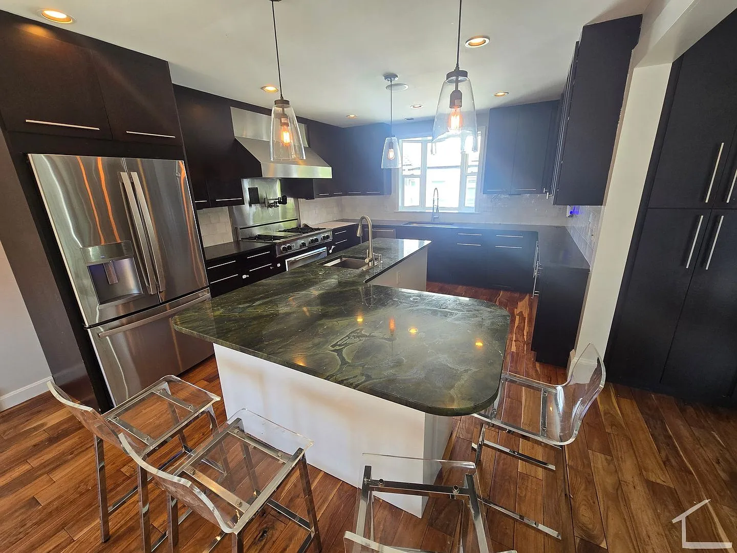 31 Bentley St #1A Boston MA 02135 — Photo 1