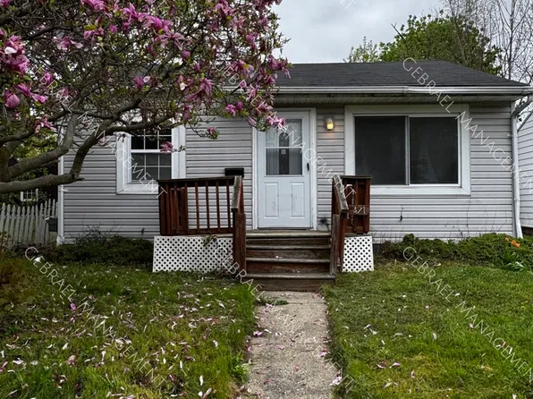1411 Gainey Ave, Flint, MI 48503