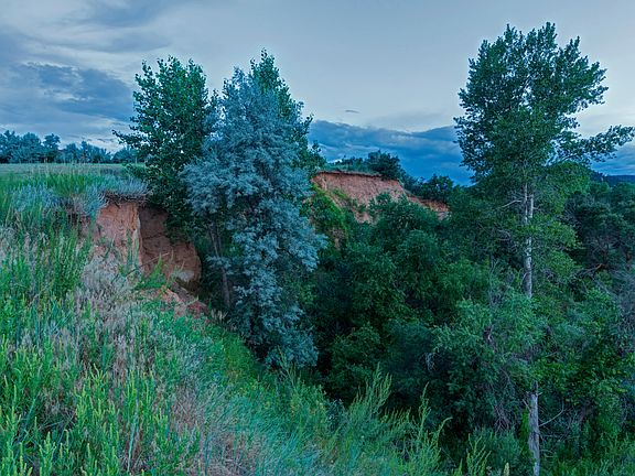 2nd image of 3847 Hopi Dr
