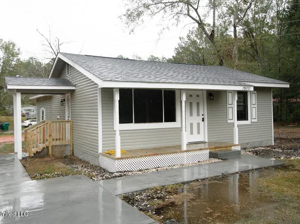 7600 Fish Hawk Rd, Gautier, MS 39553