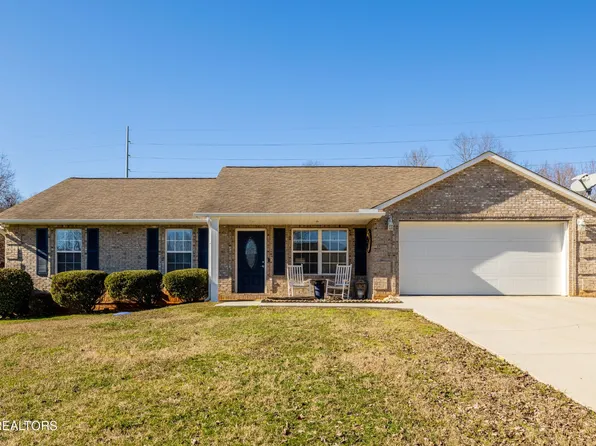 120 Hillsborough Ln, Lenoir City, TN 37772