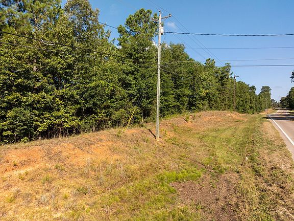 2nd image of 1424 State Highway 29