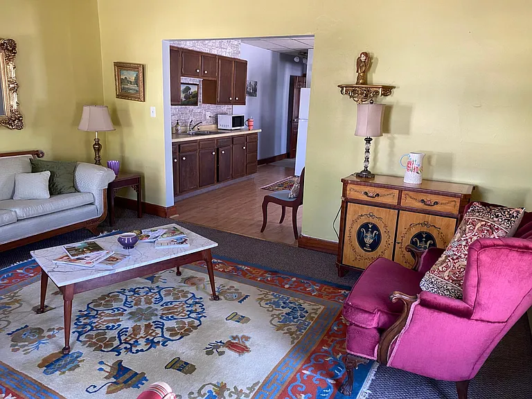 217 E Middle St #1/2 — Photo 7