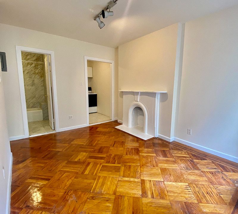 1st image of 235 E 50th St #6