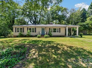 7257 Sherrills Ford Rd, Sherrills Ford, NC 28673