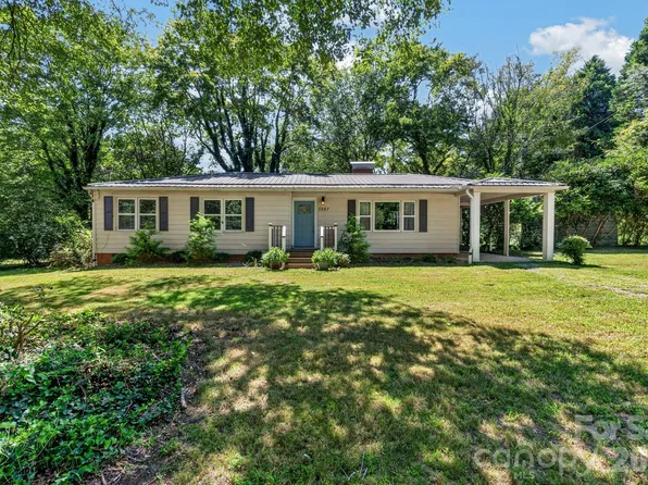 7257 Sherrills Ford Rd, Sherrills Ford, NC 28673