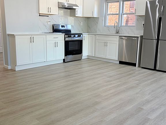 2nd image of 2730 Francis Lewis Blvd Floor 1