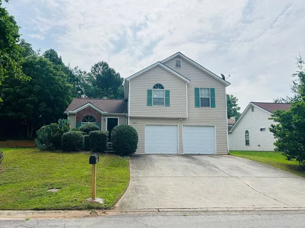 7018 New Dale Rd, Rex, GA 30273