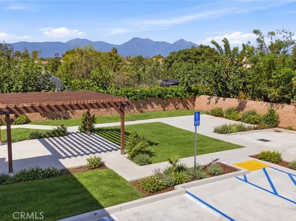1208 S San Antonio Ave, Pomona, CA 91766