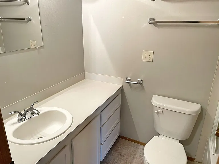 1538 Jr 51st Llc — Photo 12