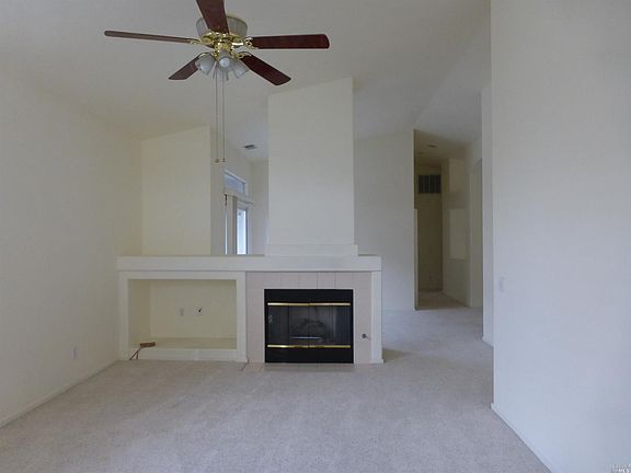 2nd image of 248 Bartlett Ln