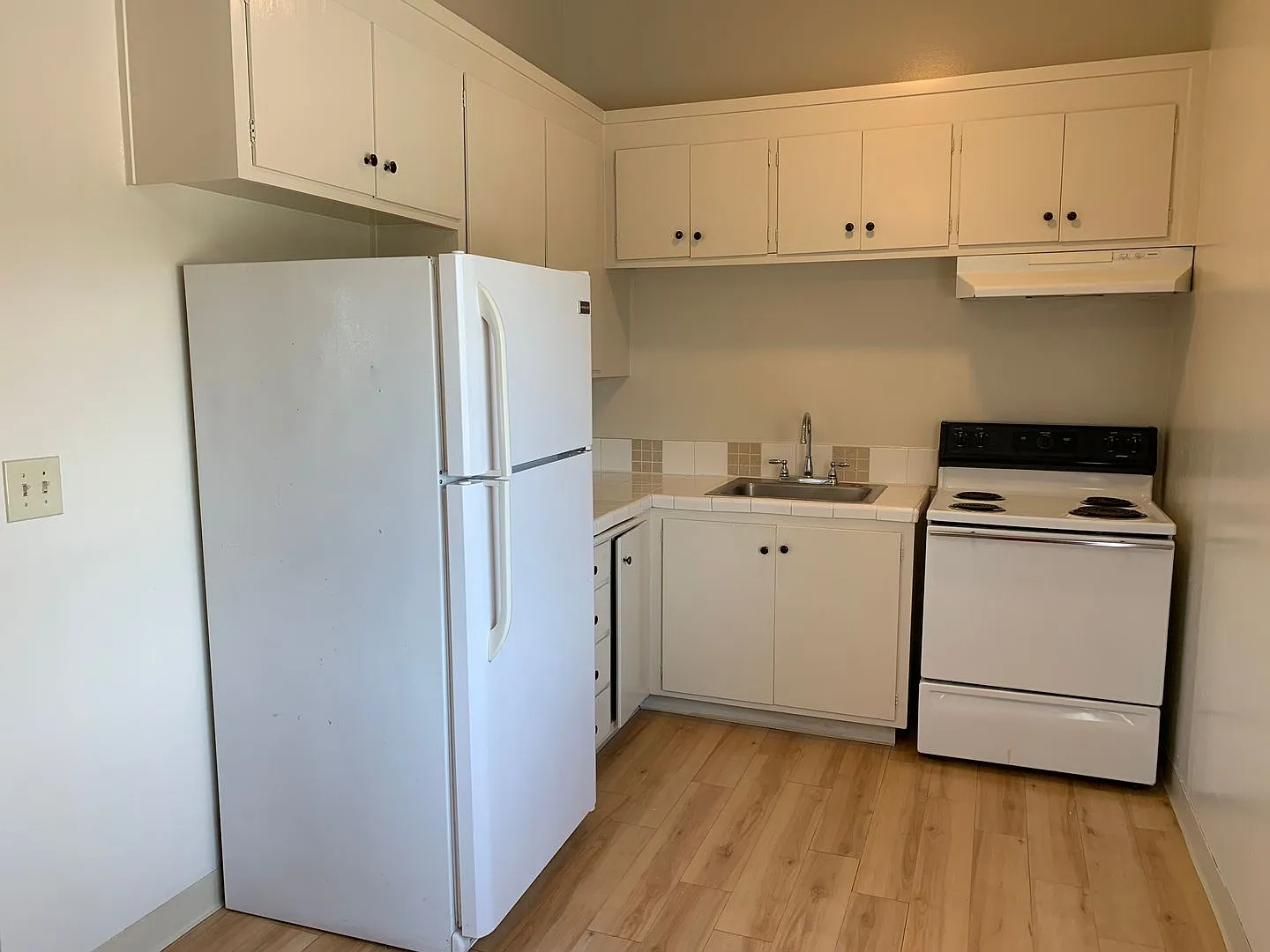 680 Waldo Road — Photo 4