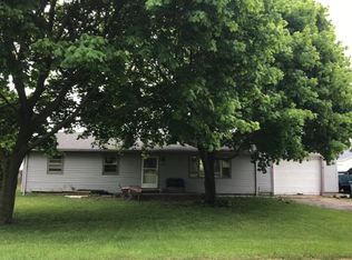 1002 N Rush St, Fairmount, IN 46928