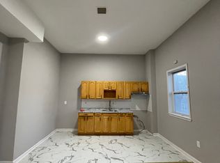 546 Prospect St #8, East Orange, NJ 07017