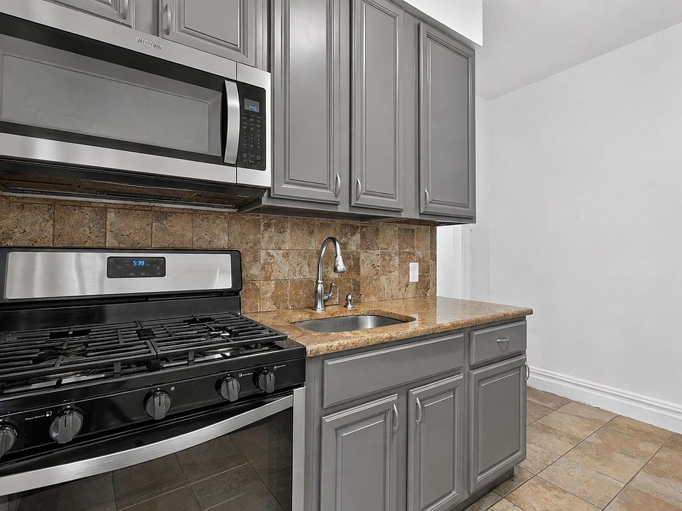 1st image of 55 Corbin Ave APT 36