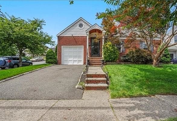 1st image of 74 Starmond Ave