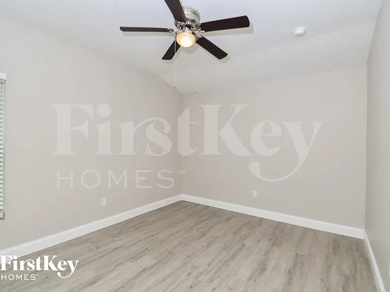 481 Nadeau Way — Photo 13