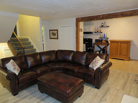 Living room (level 2/3)