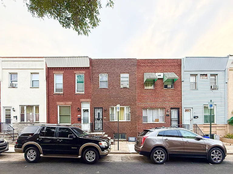 2544 S Darien St — Photo 24
