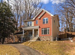 4412 Rynex Dr, Alexandria, VA 22312