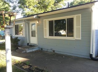 4116 High Meadows Ln, Bellevue, NE 68147